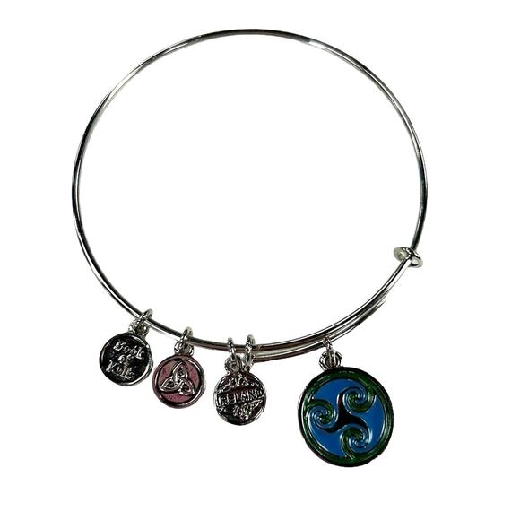 Book of Kells Silver Trinity Knot Charm Celtic Bangle - Picture 1 of 3